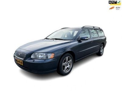 Blauw, metallic lak Occasion 2006 Volvo V70 Stationwagen | € 10.499