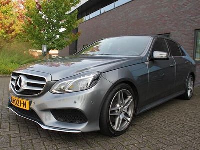 Grijs Gebruikt 2015 Mercedes E200 AMG Sedan | € 17.999 (Iets duurder)