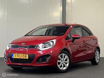 Occasion Kia Rio Plus 2014 Rood (metallic) Hatchback