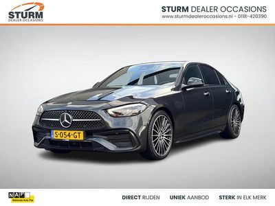 Grijs Gebruikt 2023 Mercedes C300 AMG line Sedan | € 50.549 (Eerlijke prijs)