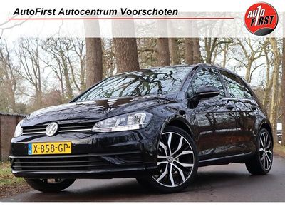 Grijs Occasion 2018 VW Golf VII Comfortline Hatchback | € 11.900 (Eerlijke prijs)