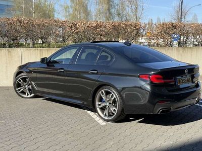 BMW M550