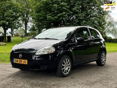 Occasion Fiat Grande Punto Dynamic 65 PK (47 kW) 2008 Zwart Hatchback