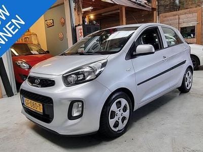 Grijs Gebruikt 2015 Kia Picanto Comfort Hatchback | € 6.250 (Eerlijke prijs)