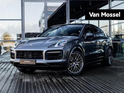 Grijs (metallic) Gebruikt 2022 Porsche Cayenne SUV | € 79.900 (Eerlijke prijs)