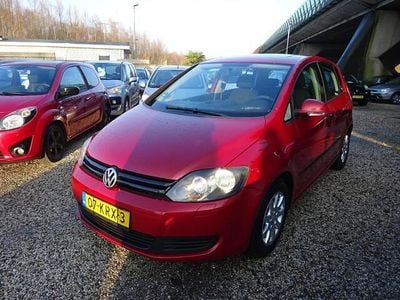 Rood Occasion 2010 VW Golf Plus Cross Trendline MPV | € 2.995 (Eerlijke prijs)