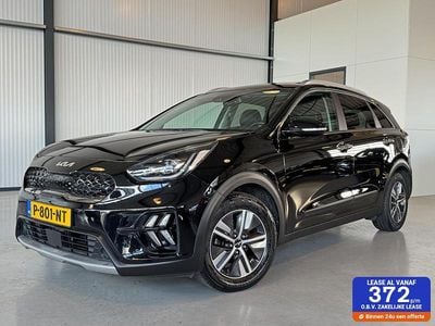 Zwart Gebruikt 2022 Kia Niro SUV | € 22.950 (Goede deal)