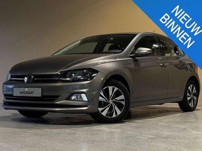 Grijs Occasion 2019 VW Polo Business Hatchback | € 16.950 (Eerlijke prijs)