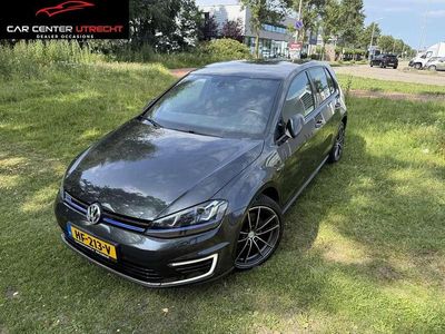 Zwart Occasion 2015 VW Golf VII GTE Hatchback | € 11.950 (Eerlijke prijs)