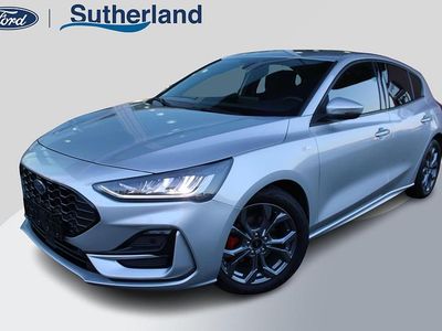 Zilver Gebruikt 2022 Ford Focus ST-Line Hatchback | € 21.900 (Eerlijke prijs)