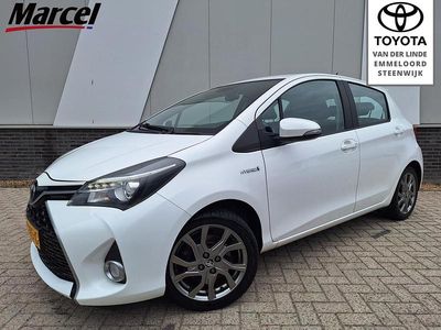 Wit Gebruikt 2016 Toyota Yaris Hatchback | € 13.200 (Eerlijke prijs)