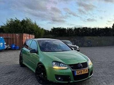 VW Golf V