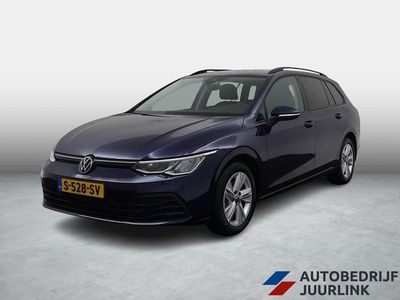 Occasion VW Golf VIII Comfortline 131 PK (96 kW) 2023 Blauw Stationwagen