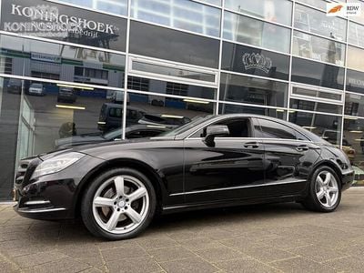 Zwart Gebruikt 2012 Mercedes CLS350 Sedan | € 18.950 (Eerlijke prijs)