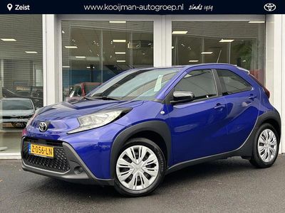 Blauw Occasion 2024 Toyota Aygo X Play SUV | € 17.900 (Eerlijke prijs)