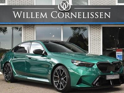 Groen Gebruikt 2025 BMW M5 Comfort Edition Sedan | € 133.950 (Eerlijke prijs)