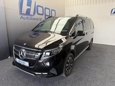 Zwart Occasion 2024 Mercedes EQV300 AMG Van | € 63.950 (Eerlijke prijs)