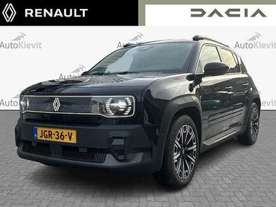 Zwart (metallic) Occasion 2025 Renault R5 Iconic Hatchback | € 35.950 (Duur)