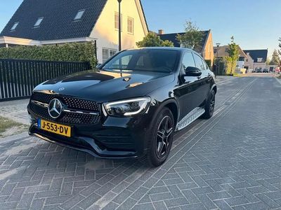 Zwart Gebruikt 2020 Mercedes GLC200 AMG line SUV | € 48.500 (Duur)