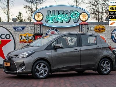 Grijs Gebruikt 2017 Toyota Yaris Hybrid Hatchback | € 14.450 (Goede deal)