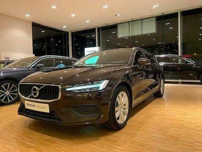 tweedehands Volvo V60 Momentum Pro D3 diesel