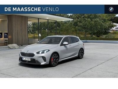 Grijs Nieuw 2025 BMW 120 Comfort Edition Hatchback | € 57.387 (Iets duurder)