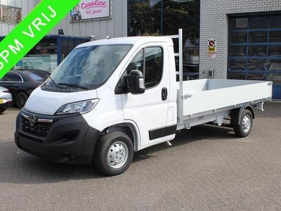 Wit Gebruikt 2023 Opel Movano Van | € 31.950 (Duur)