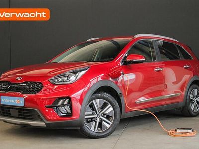 Rood (metallic) Occasion 2020 Kia Niro SUV | € 21.995 (Eerlijke prijs)