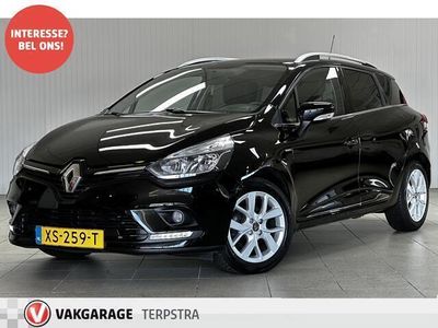 tweedehands Renault Clio IV Estate 0.9 TCe Limited/ LED Dagrijverl./ Apple+Android/ Keyless Entry+GO/ DAB+/ 16''LMV/ Airco/ Navi/ Cruise/ Bluetooth/ Multi.LEDER.Stuur/ Elek.Pakket/ Isofix/ Metallic Lak.