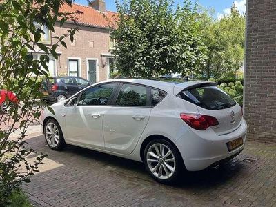 Occasion Opel Astra Edition 120 PK (88 kW) 2012 Wit MPV
