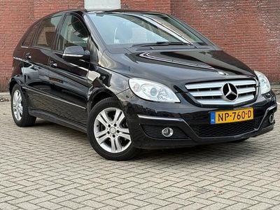 Zwart Occasion 2011 Mercedes B180 MPV | € 4.450 (Goede deal)