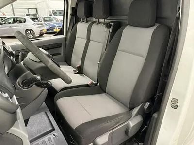 Wit Occasion 2016 Toyota Proace Comfort MPV | € 7.790 (Duur)