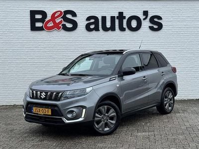 Grijs (metallic) Gebruikt 2024 Suzuki Vitara SUV | € 28.500 (Eerlijke prijs)