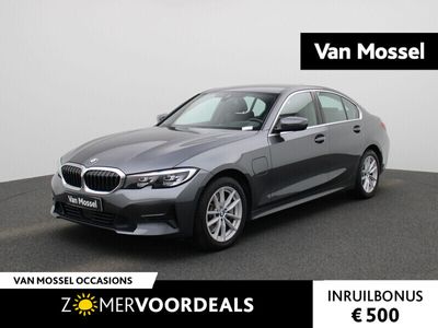 BMW 330e