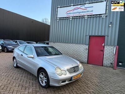 Mercedes C180