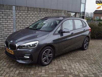 tweedehands BMW 218 2-SERIE Active Tourer i Executive Edition Sport Line Autom Panod Half Leder Navi Head-Up Clima Cruise 2x PDC LMV Trekh ENZ.