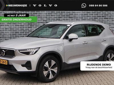 Grijs Gebruikt 2023 Volvo XC40 Core SUV | € 34.899 (Eerlijke prijs)