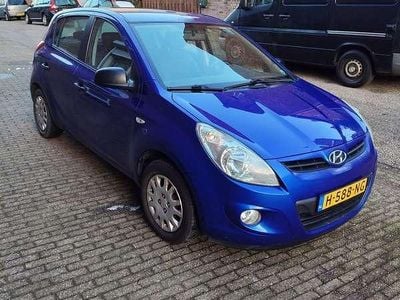 Blauw Occasion 2009 Hyundai i20 Active Sedan | € 1.999 (Duur)