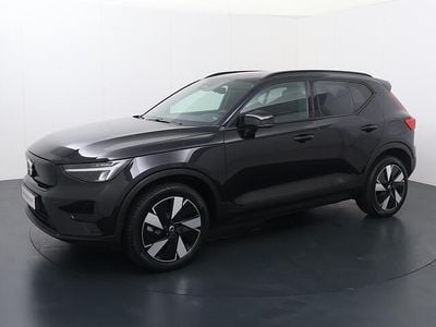 Zwart Occasion 2023 Volvo XC40 Plus SUV | € 35.940 (Super prijs)