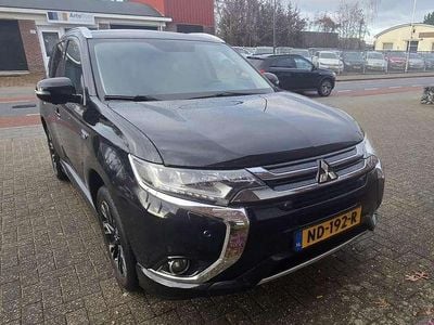 Occasion Mitsubishi Outlander P-HEV Plus 121 PK (88 kW) 2016 SUV