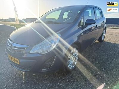 Blauw Occasion 2012 Opel Corsa Cosmo Hatchback | € 3.999 (Eerlijke prijs)