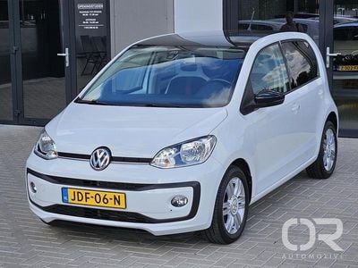 Wit Gebruikt 2019 VW up! high up! Hatchback | € 12.449 (Eerlijke prijs)