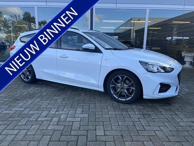 Wit Occasion 2019 Ford Focus Business Edition Stationwagen | € 14.750 (Iets duurder)