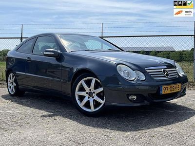 Mercedes C230