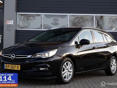 Zwart Occasion 2016 Opel Astra Business Stationwagen | € 6.950 (Eerlijke prijs)