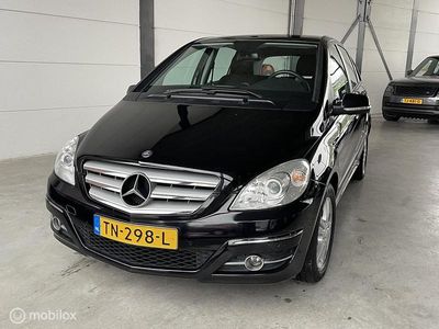 Occasion Mercedes B180 116 PK (85 kW) 2011 Zwart MPV