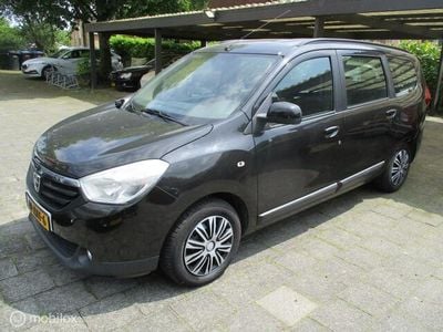 Zwart Gebruikt 2013 Dacia Lodgy Prestige MPV | € 4.950 (Duur)