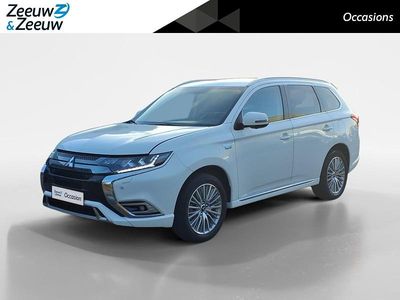 Occasion Mitsubishi Outlander P-HEV Intense+ 134 PK (98 kW) 2020 Polar white SUV
