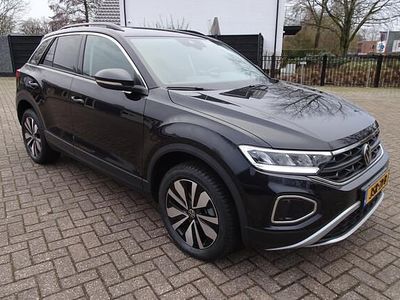 Zwart Occasion 2025 VW T-Roc Goal SUV | € 31.485 (Goede deal)
