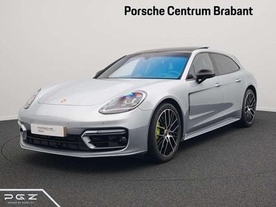 Porsche Panamera 4